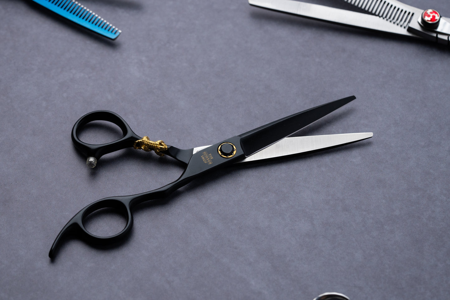 Kura Tora Series 6" Japanese Steel Hairdressing Scissors